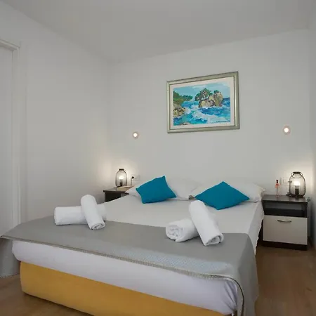 בקתה Beachfront Mobile Homes Village טרוגיר