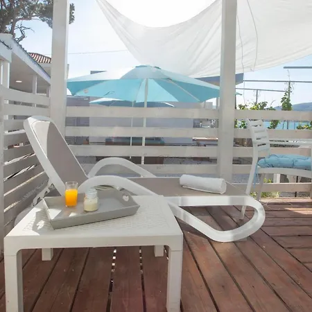 Beachfront Mobile Homes Village *