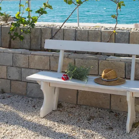 Beachfront Mobile Homes Village בקתה *