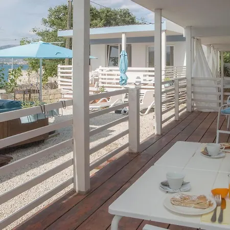 Beachfront Mobile Homes Village Chalet Trogir